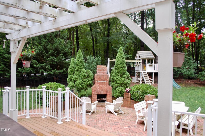 2216 Countrywood North Rd, Raleigh, NC 27615