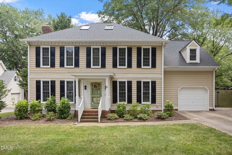 2216 Durweston Ct, Raleigh, NC 27615