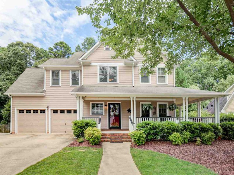 2216 Hollowgate Rd, Raleigh, NC 27614