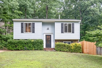 2216 Lawrence Dr, Raleigh, NC 27603