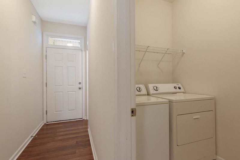 2216 Stoney Spring Dr, Raleigh, NC 27610