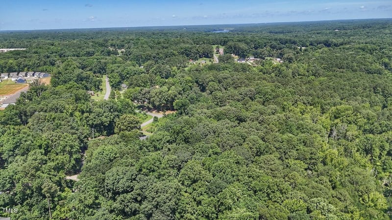 2216 Woodnell Dr, Raleigh, NC 27603