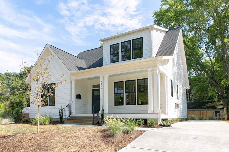 2217 Chapel Hill Rd, Durham, NC 27707