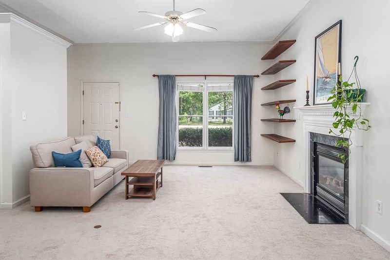 2217 Conestoga Dr, Durham, NC 27705