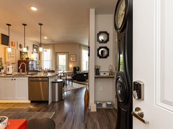 2217 Gathering Square Ct, Fuquay Varina, NC 27526