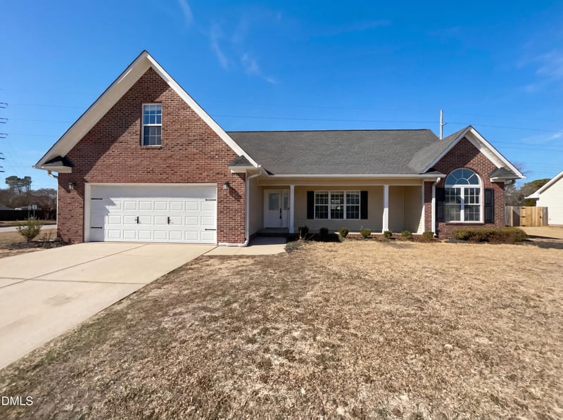 2218 Foster Gwin Ln, Fayetteville, NC 28304