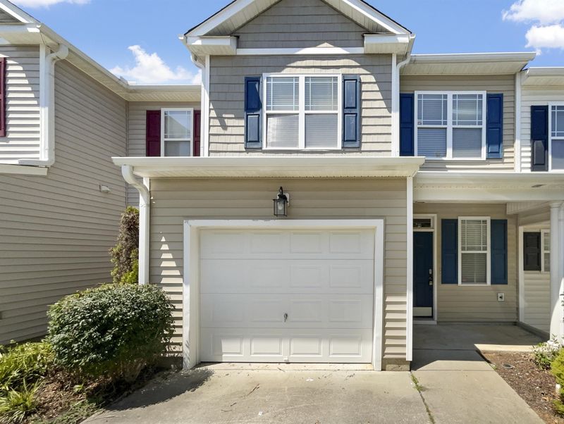 2218 Stoney Spring Dr, Raleigh, NC 27610