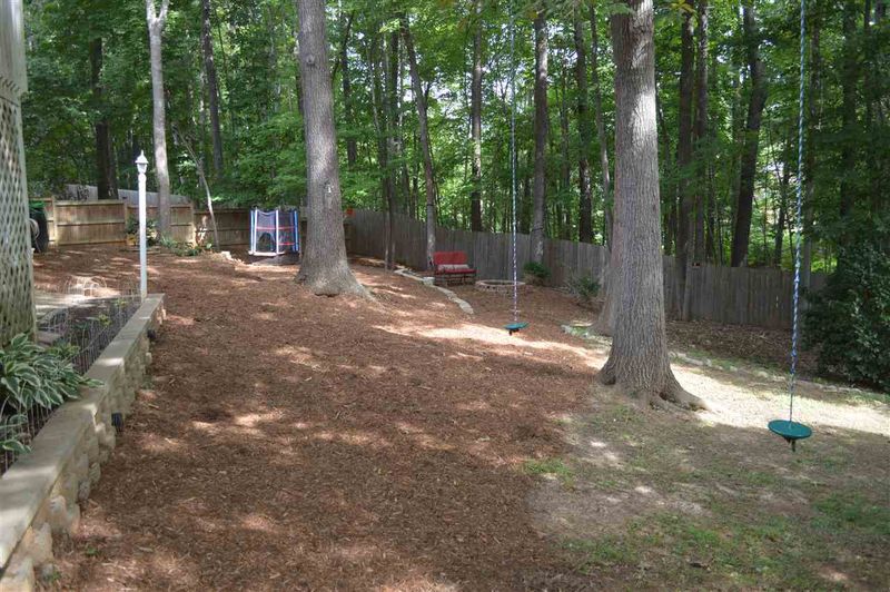 2218 Winpost Ln, Apex, NC 27502