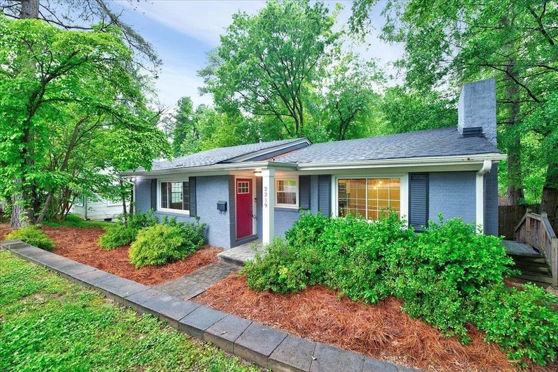 2219 Glascock St, Raleigh, NC 27610