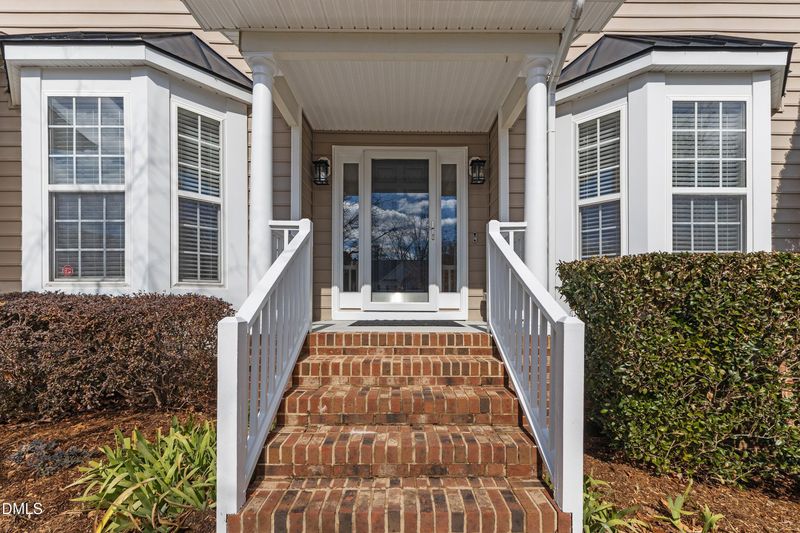 2219 Spacious Skies St, Raleigh, NC 27614