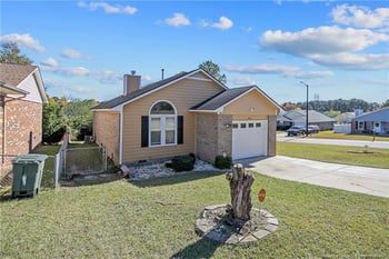 2219 Spindle Tree Dr, Fayetteville, NC 28304