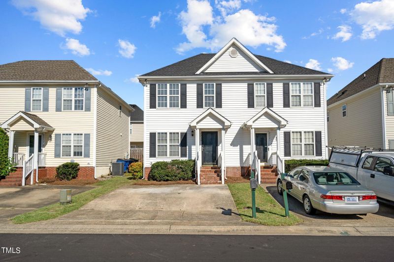 2219 Turtle Point Dr, Raleigh, NC 27604