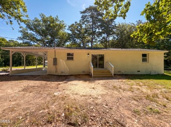 2219 Valley Rd, Sanford, NC 27330
