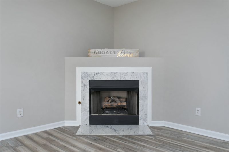 222 Blackbird Ct, Cary, NC 27511