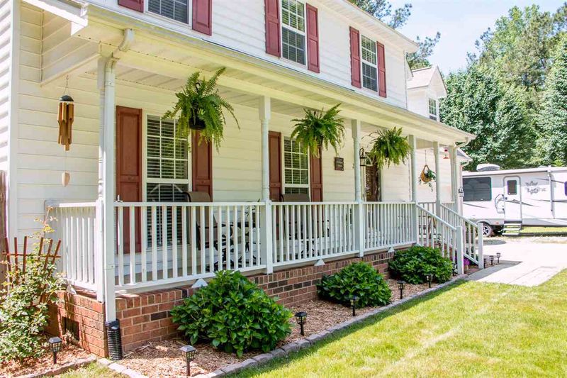 222 Buck Trl, Selma, NC 27576
