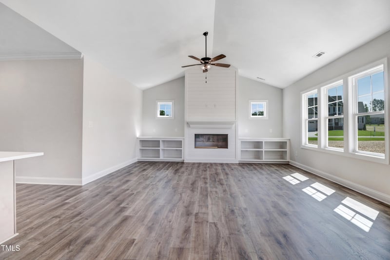 222 Cherrybirch Ln, Zebulon, NC 27597