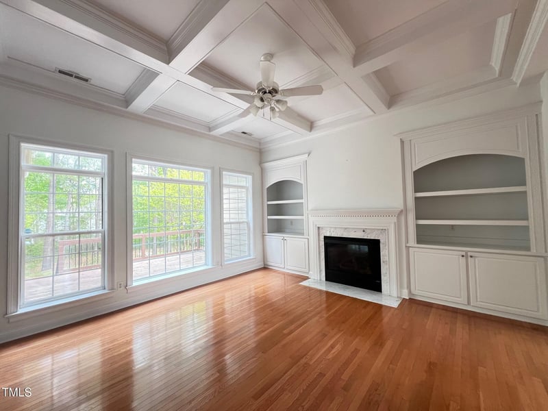 222 Creststone Dr, Cary, NC 27519
