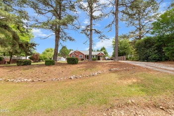 222 Dana Dr, Garner, NC 27529