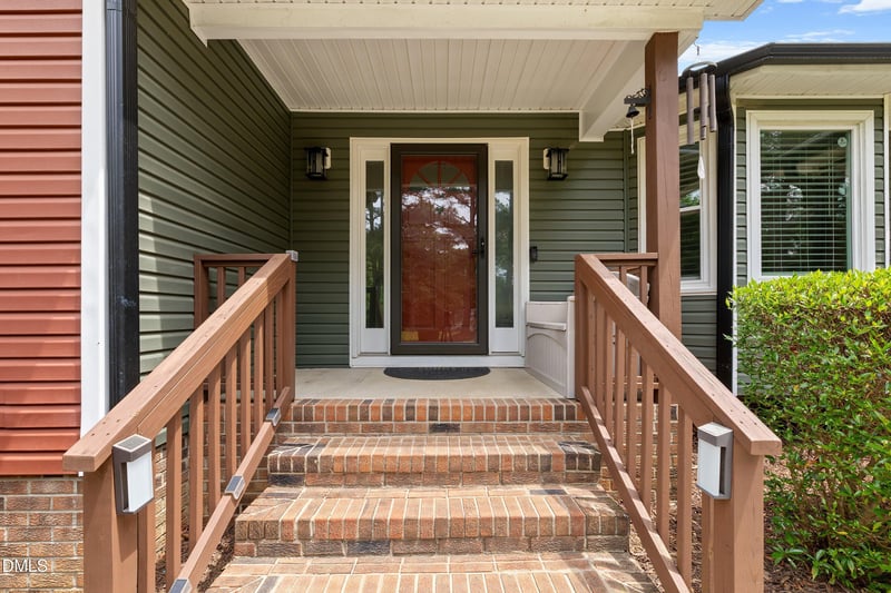 222 Dana Dr, Garner, NC 27529