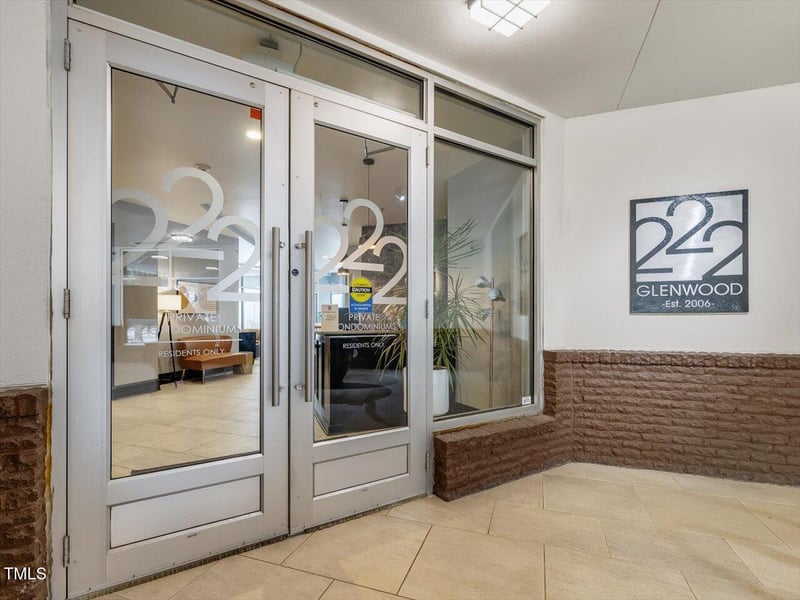 222 Glenwood Ave #304, Raleigh, NC 27603