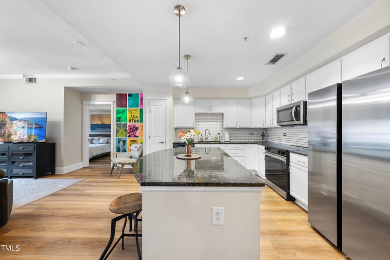222 Glenwood Ave #307, Raleigh, NC 27603