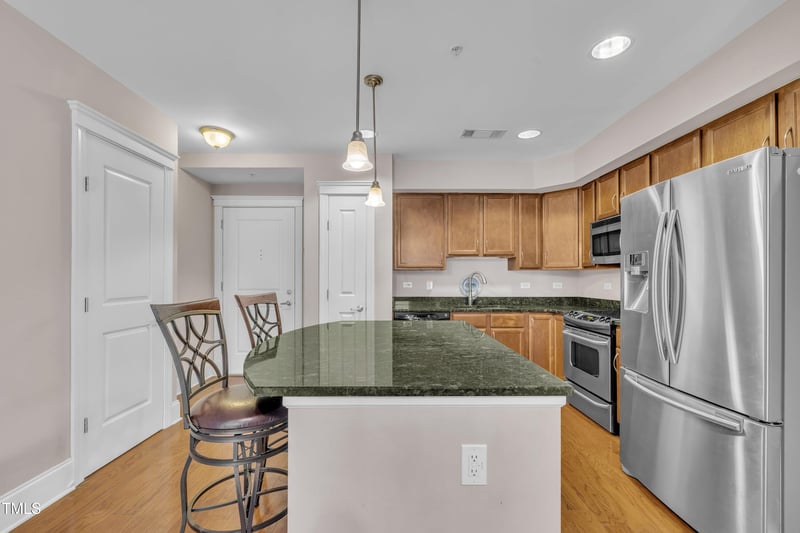 222 Glenwood Ave #416, Raleigh, NC 27603
