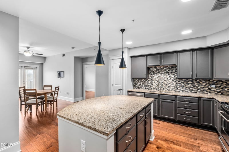 222 Glenwood Ave #607, Raleigh, NC 27603