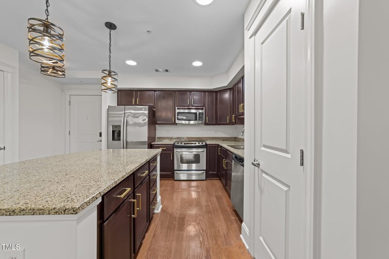 222 Glenwood Ave #608, Raleigh, NC 27603