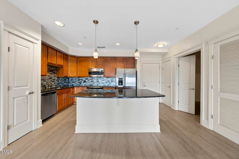 222 Glenwood Ave #703, Raleigh, NC 27603