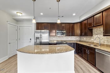 222 Glenwood Ave #709, Raleigh, NC 27603