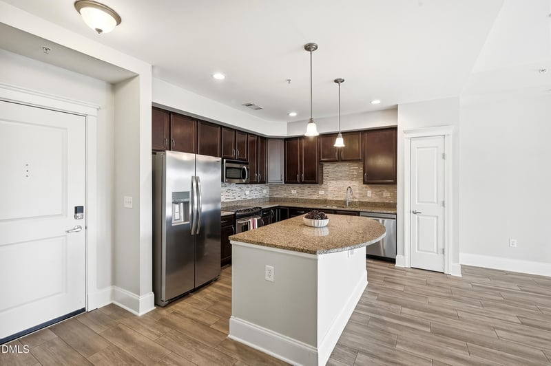 222 Glenwood Ave #709, Raleigh, NC 27603