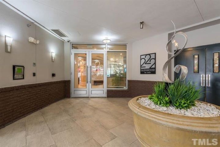 222 Glenwood Ave #710, Raleigh, NC 27603