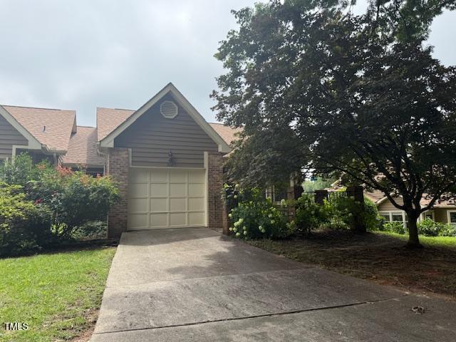 222 Hanover Pl, Cary, NC 27511