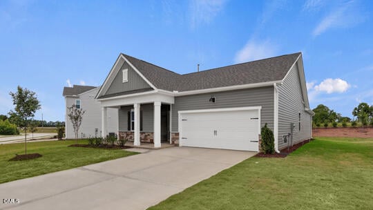 222 Honeydew Dr, Angier, NC 27501