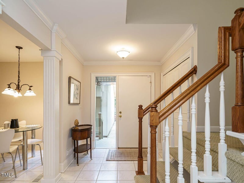222 Kelso Ct, Cary, NC 27511