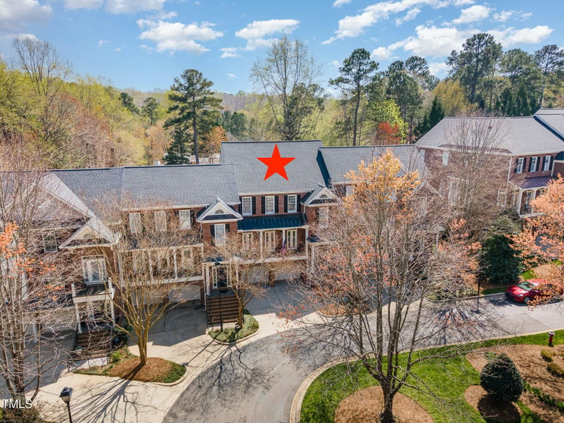 222 Lions Gate Dr, Cary, NC 27518