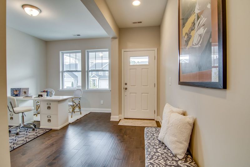 222 Macy Grove Dr, Chapel Hill, NC 27517