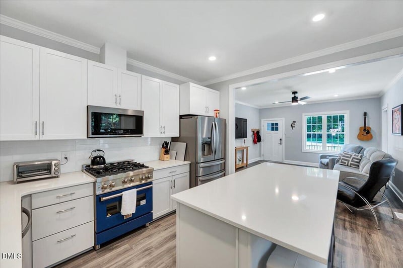 222 Marsh Ave, Raleigh, NC 27606