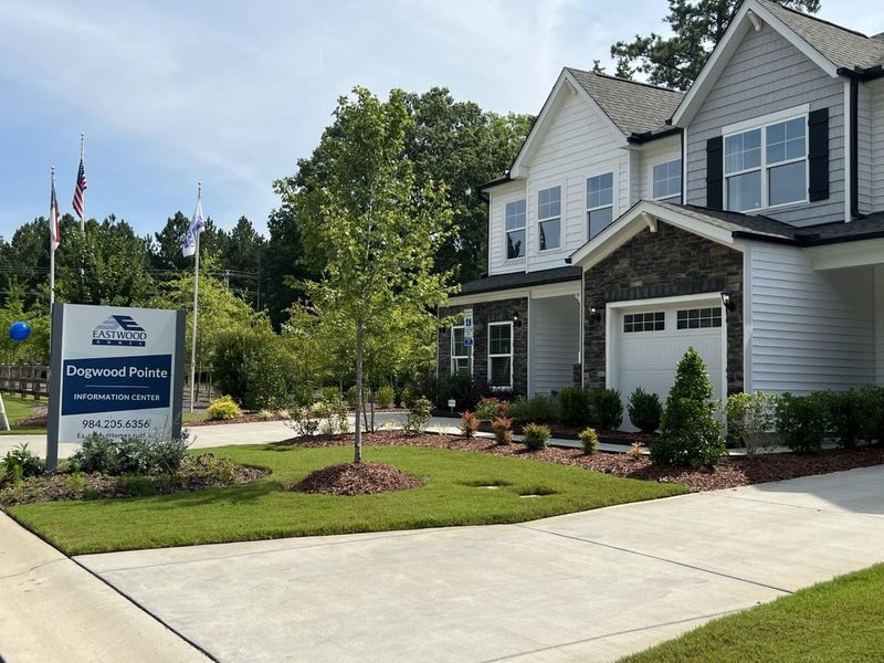 222 Oakchest Ct #69, Durham, NC 27703