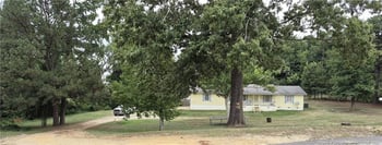 222 Old Gate Rd, Fayetteville, NC 28314