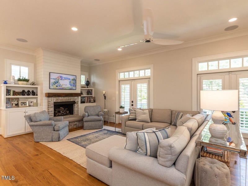 222 E Park Dr, Raleigh, NC 27605