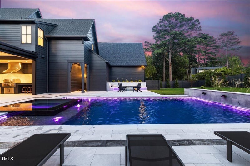 222 Reynolds Rd, Raleigh, NC 27609