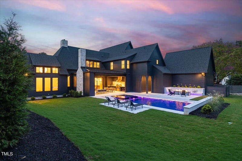 222 Reynolds Rd, Raleigh, NC 27609