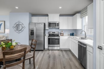 222 Rosewood Dr, Sanford, NC 27330
