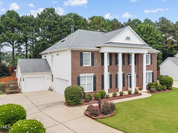 222 Shillings Chase Dr, Cary, NC 27518