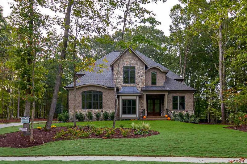 222 Stone Park Dr, Wake Forest, NC 27587