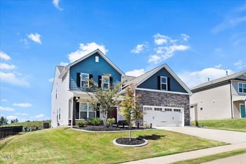 222 Stonehaven Way, Clayton, NC 27527