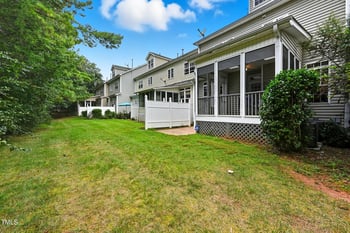 222 Towne Ridge Ln, Chapel Hill, NC 27516