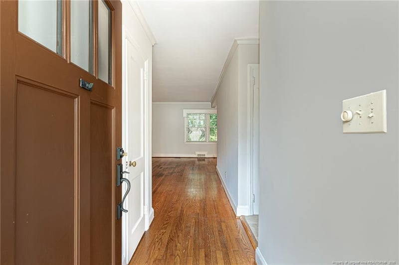 222 Valley Rd, Fayetteville, NC 28305