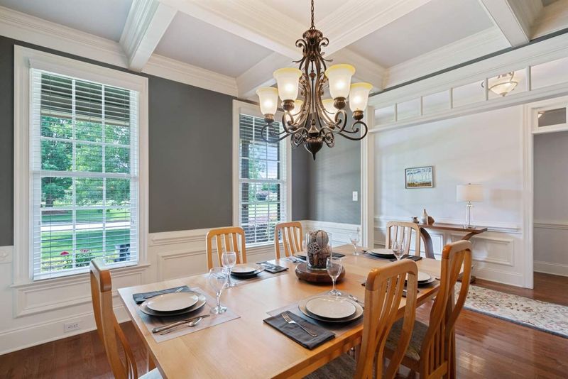 2220 Belvinwood Dr, Fuquay Varina, NC 27526